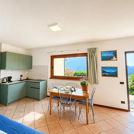 Vistalago Apartmán *